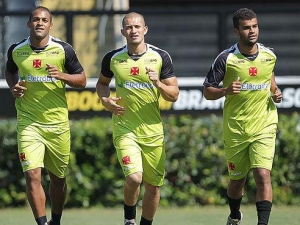 Divulgação Sem partidas oficiais, Vasco enfrenta Figueirense em amistoso
